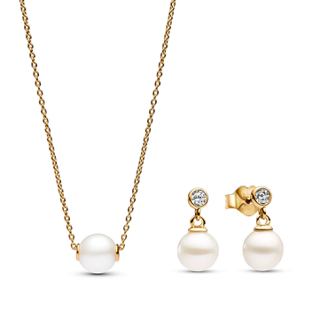 Treated Freshwater Cultured Pearl Gold Plated Gift Set   